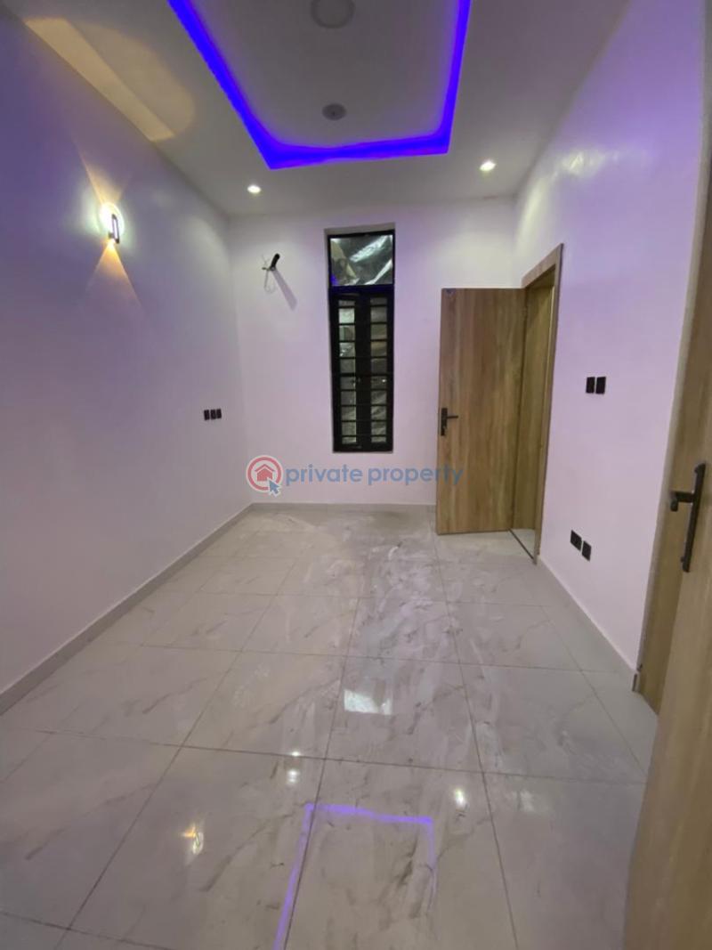 4 bedroom Terraced Duplex For Sale Chevron Lekki Phase 2 Lagos - 2