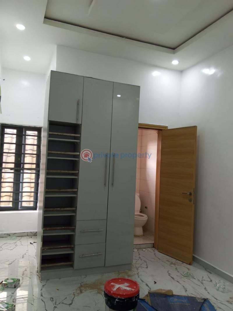 4 bedroom Terraced Bungalow For Rent Ikota Lekki Phase 2 Lagos - 5