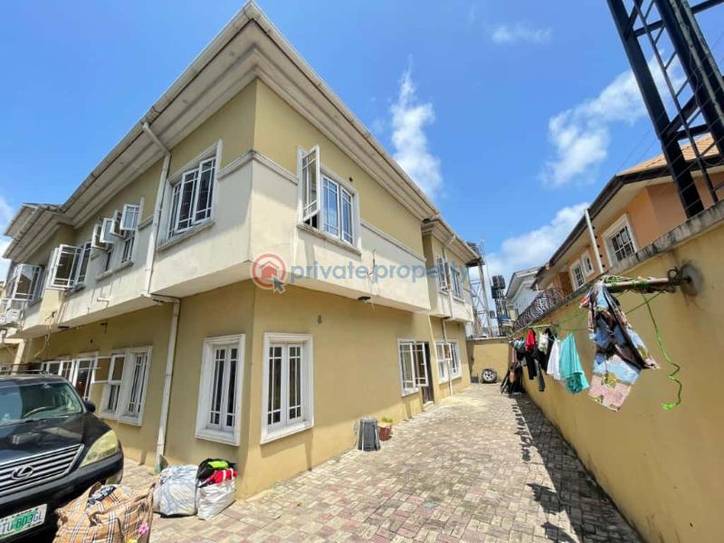 Exquisite 4 bedroom terrace duplex - 1 4 bedroom Terraced Duplex For Rent Peninsula Garden Estate Sangotedo Ajah Lagos - 1