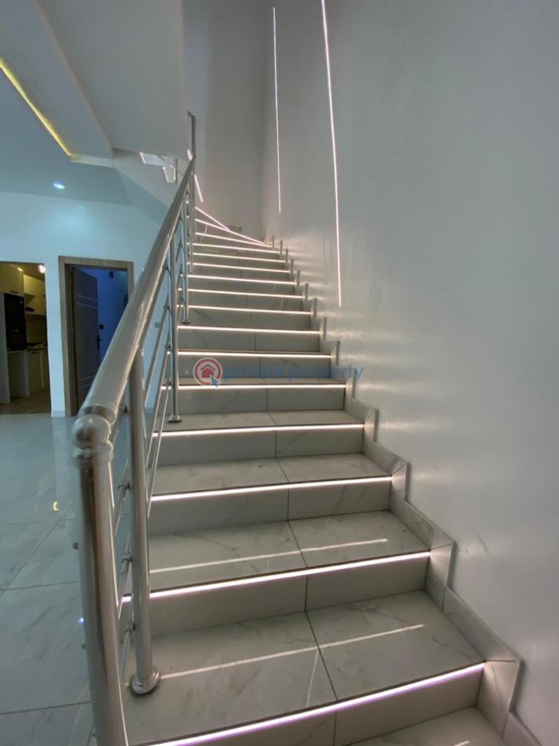 4 bedroom Terraced Duplex For Sale Chevron Lekki Phase 2 Lagos - 14