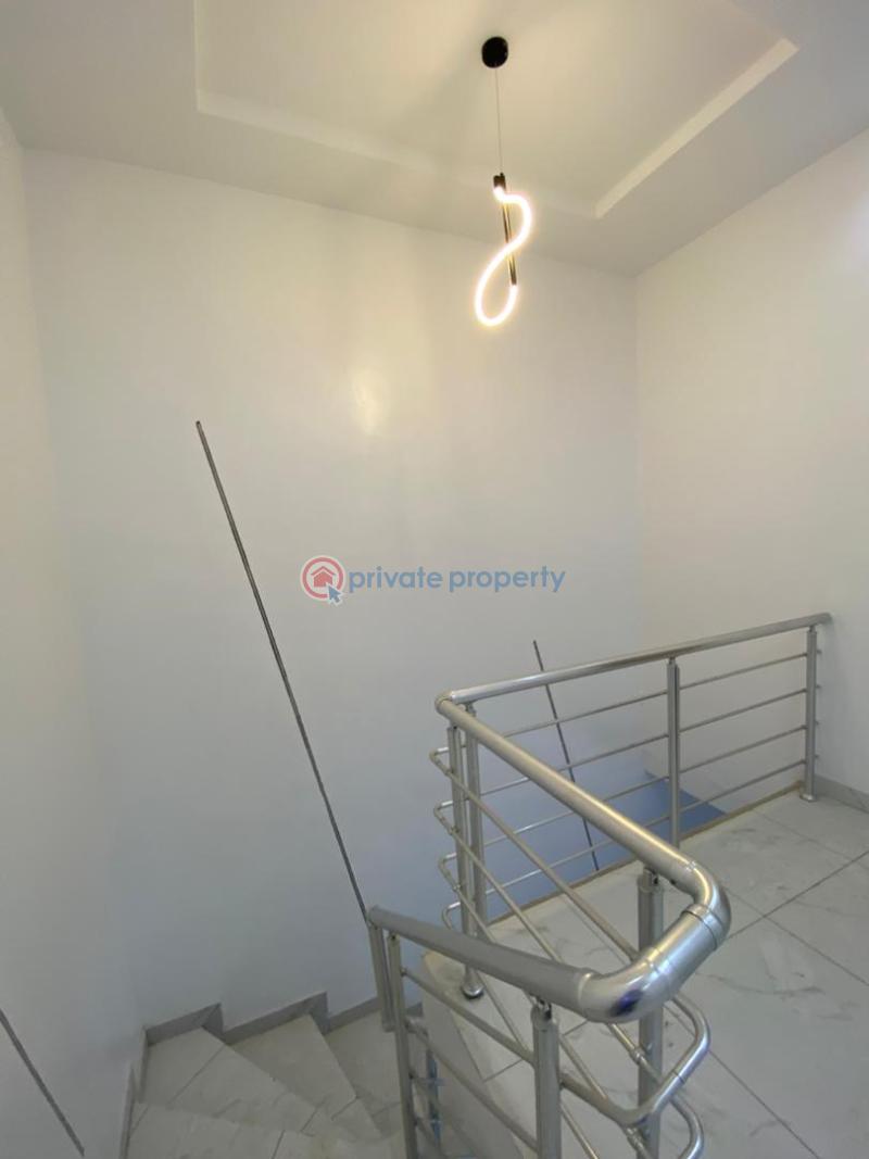 4 bedroom Terraced Duplex For Sale Chevron Lekki Phase 2 Lagos - 4