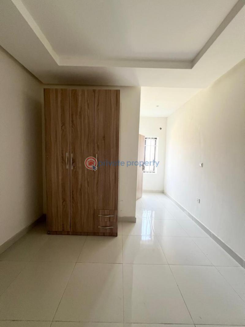 4 bedroom Terraced Duplex For Sale Ikota Lekki Phase 2 Lagos - 9