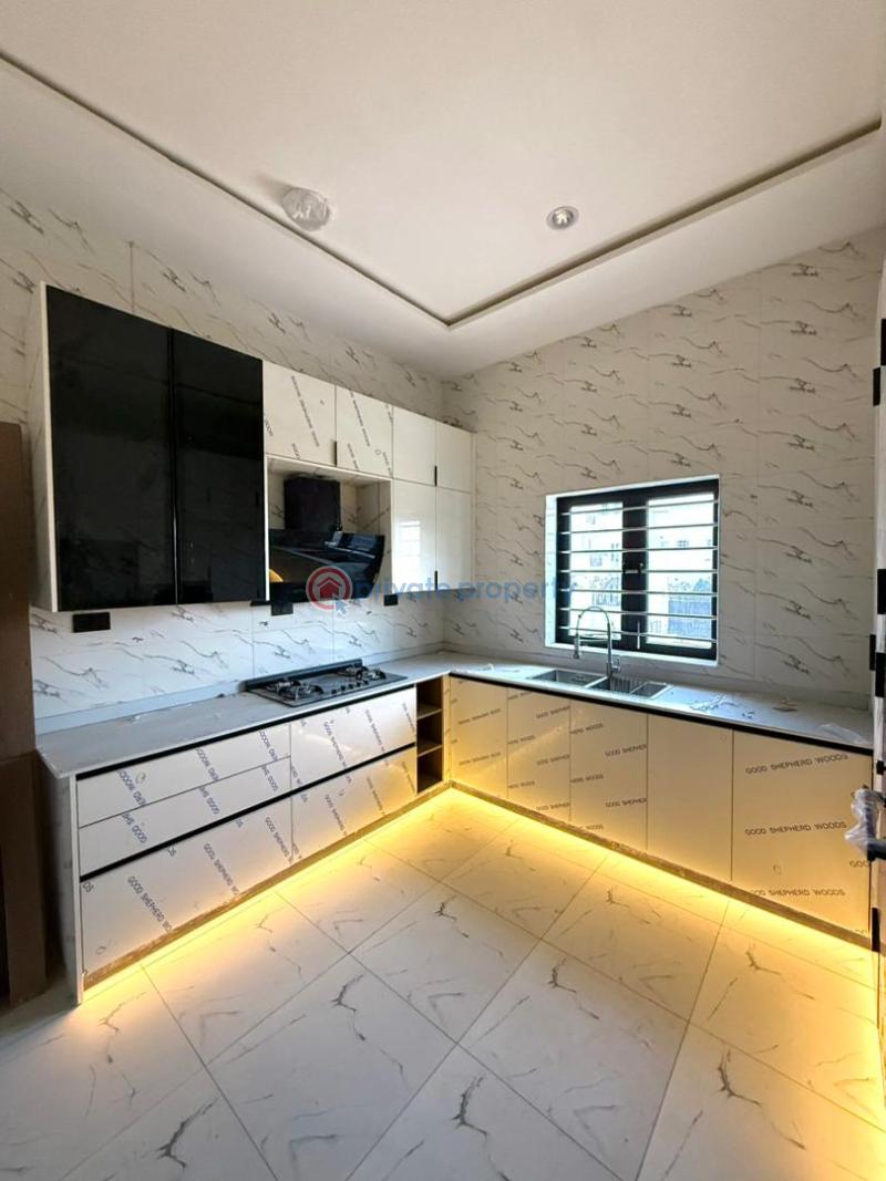 4 bedroom Terraced Duplex For Sale Guzape Abuja Phase 1  - 7