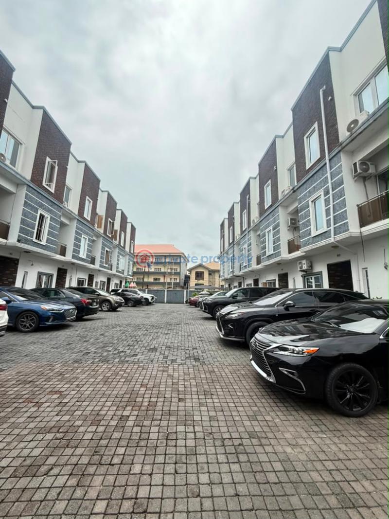 4 bedroom Terraced Duplex For Sale Osapa London Lekki Phase 1 Lagos - 20