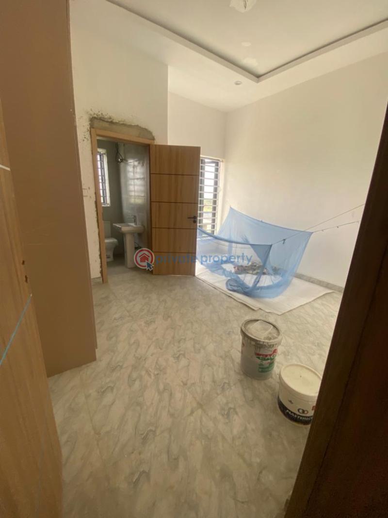 4 bedroom Terraced Duplex For Sale Abraham Adesanya Sangotedo Lagos - 7