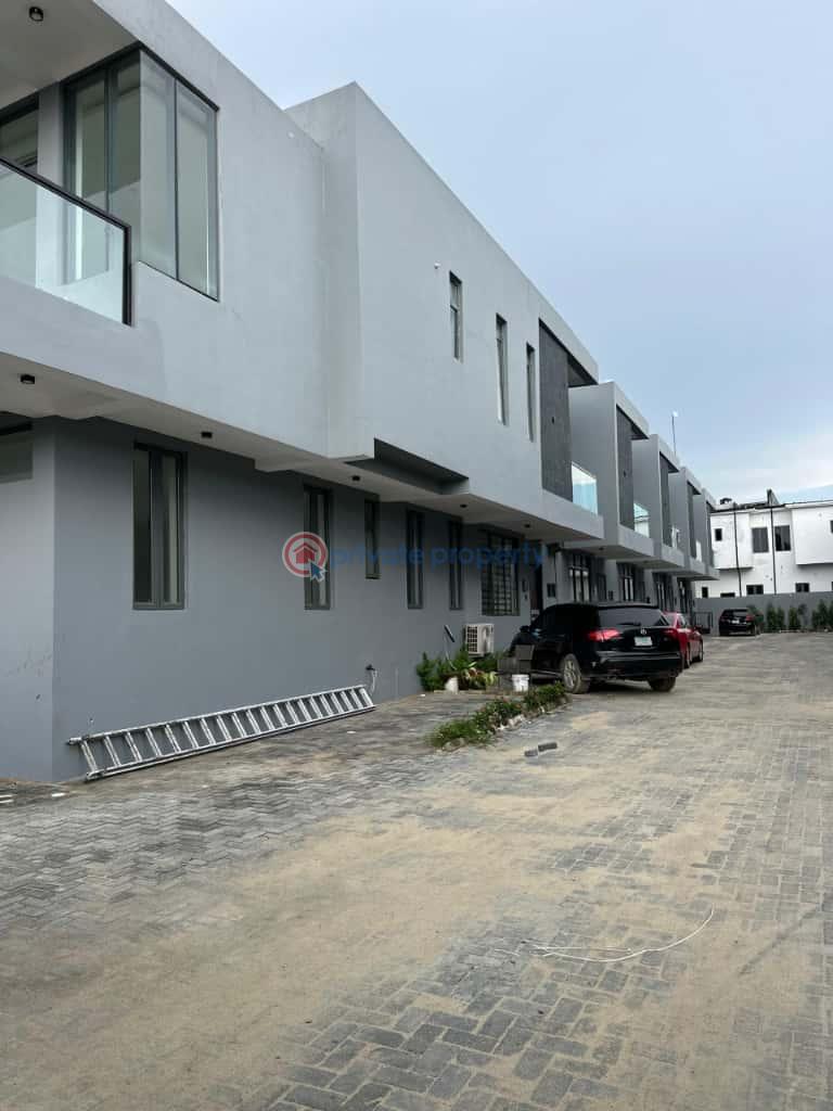4 bedroom Terraced Duplex For Rent Igbo Efon Lekki Phase 1 Lekki Phase 1 Lagos - 0