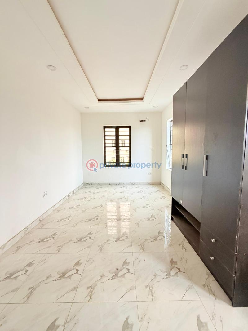 4 bedroom Terraced Duplex For Sale Maryland Lagos - 2