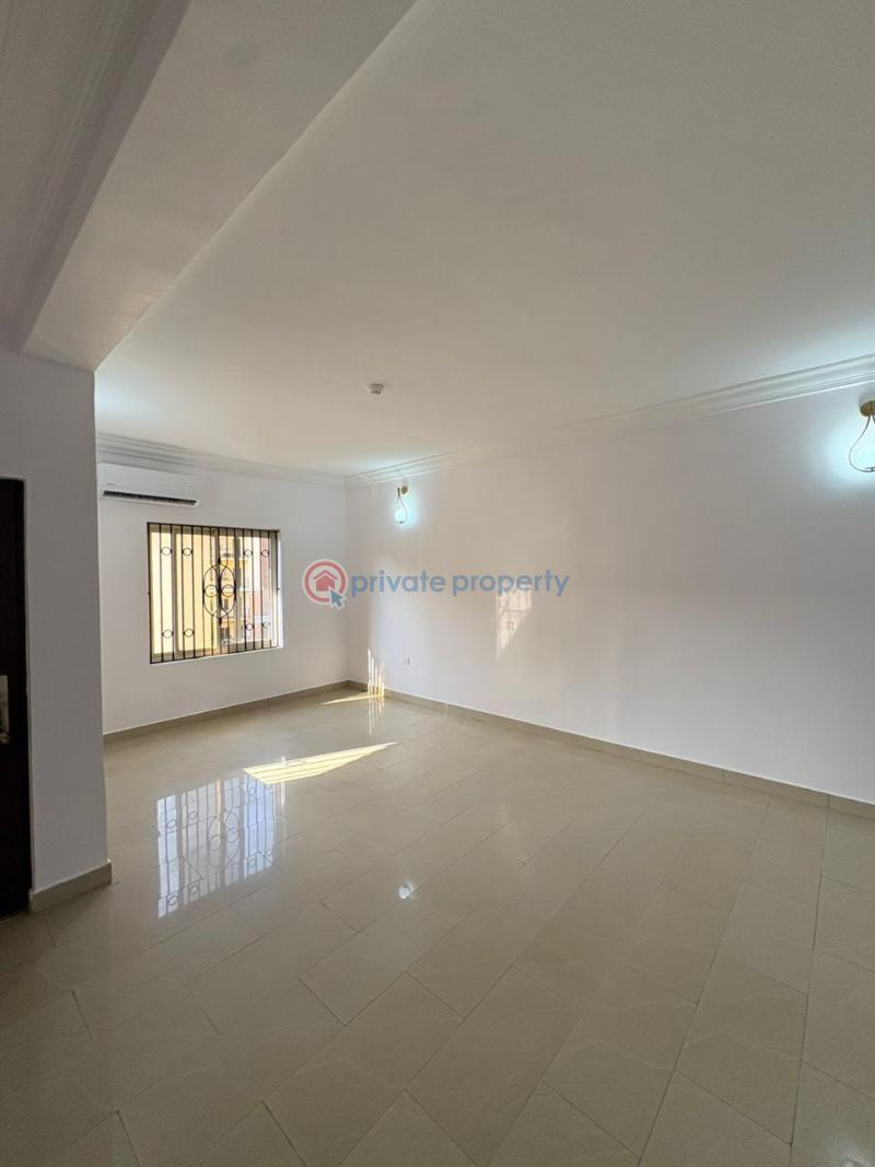 4 bedroom Terraced Duplex For Rent Admiralty Way Lekki Lagos - 9