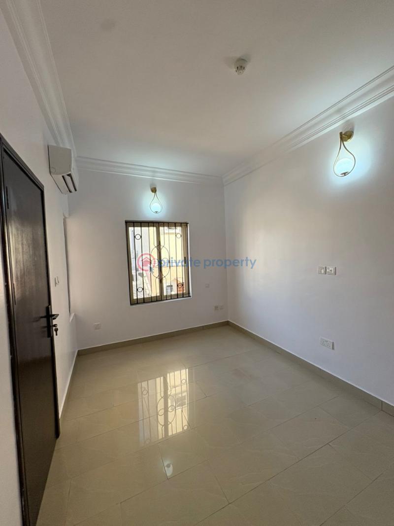 4 bedroom Terraced Duplex For Rent Admiralty Way Lekki Lagos - 10