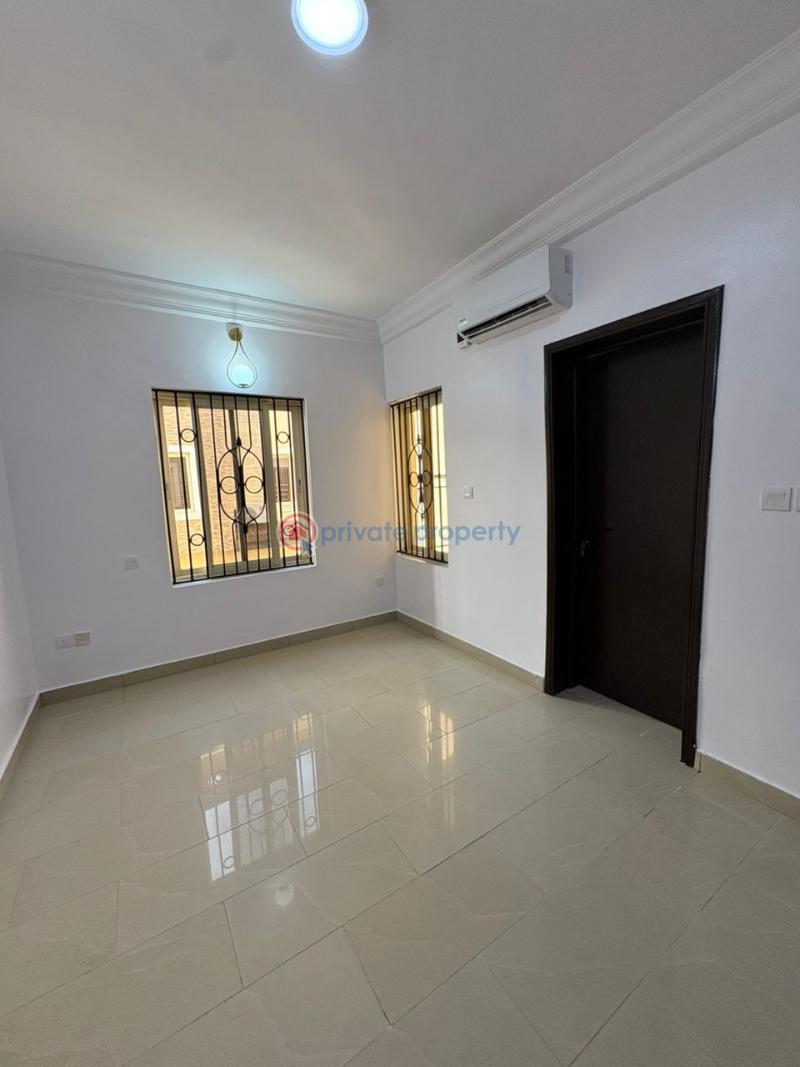 4 bedroom Terraced Duplex For Rent Admiralty Way Lekki Lagos - 3
