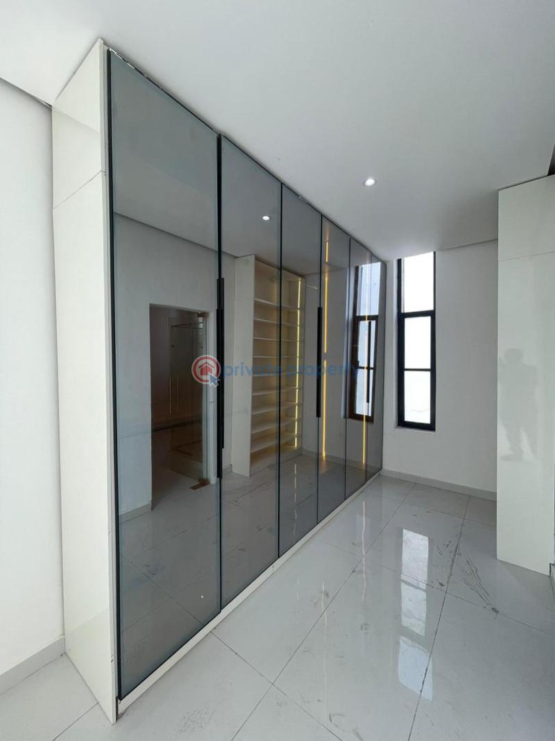 4 bedroom Terraced Duplex For Sale Ikate Lekki Phase 1 Lagos - 5