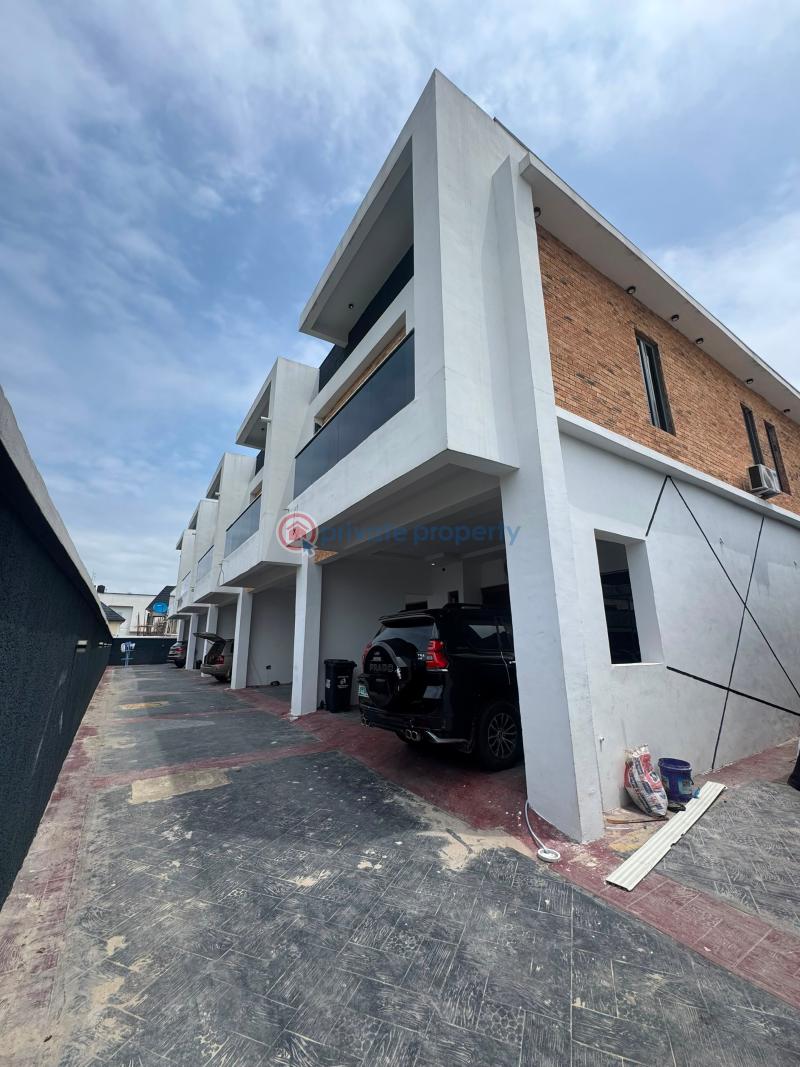 4 bedroom Terraced Duplex For Sale Ologolo Lekki Lagos - 0
