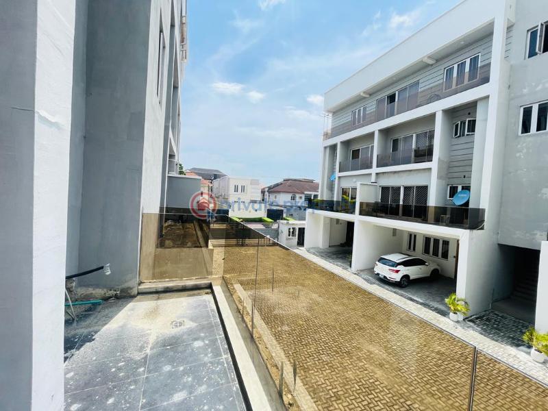 4 bedroom Terrace For Sale Lekki Phase 1 Lagos - 8