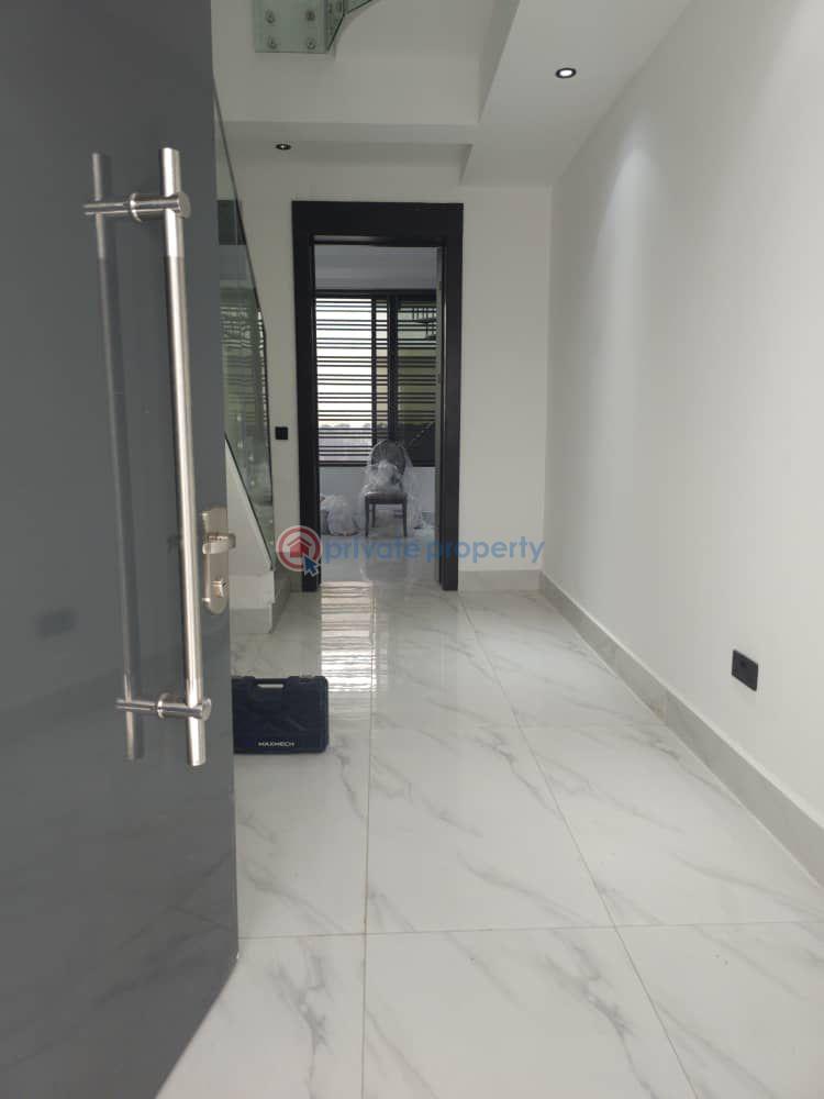 Exquisite 4 bedroom terrace with a family lounge - 1 4 bedroom Terrace For Rent Ikoyi Lagos - 1