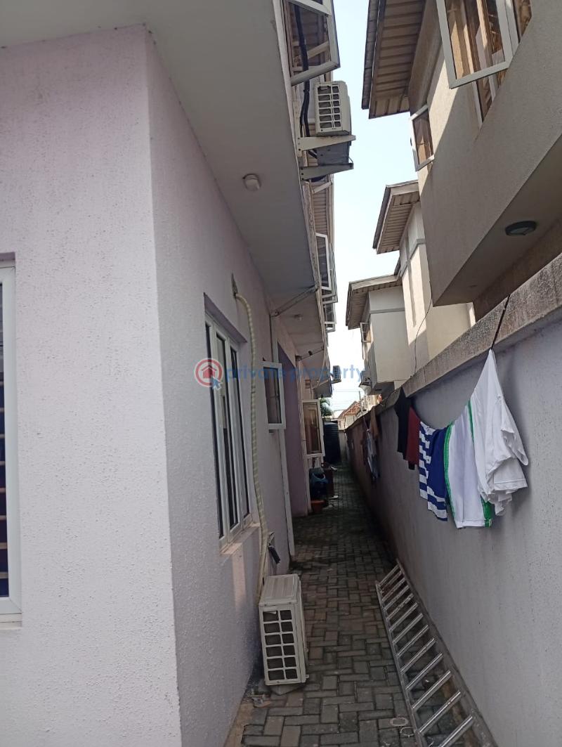 10 bedroom Block Of Flats For Sale Lekki Right Lekki Phase 1 Lagos - 6