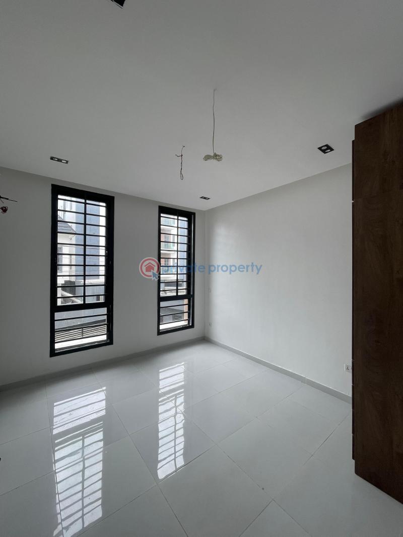2 bedroom Flat & Apartment For Sale Ologolo Lekki Lagos - 8