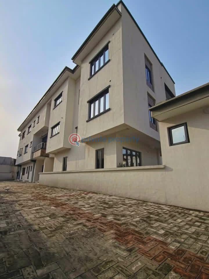 4 bedroom Semi detached Duplex For Sale Maryland Lagos - 8