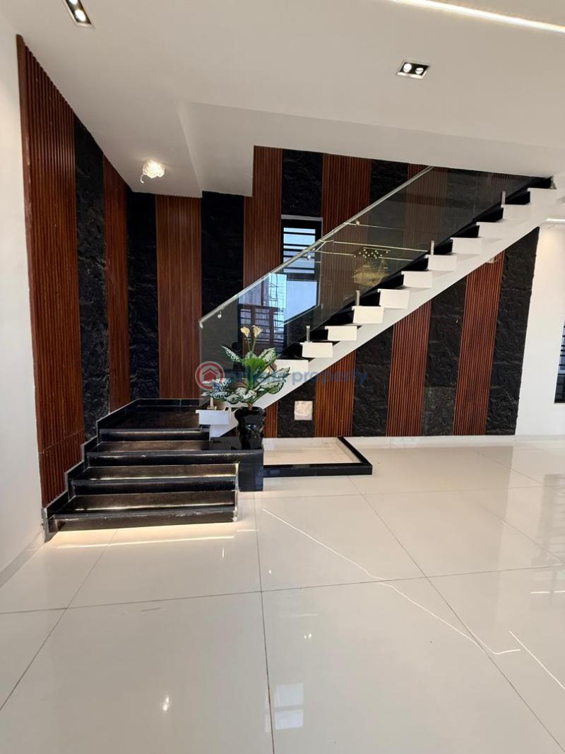 5 bedroom Detached Duplex For Sale Chevron Lekki Phase 2 Lagos - 2