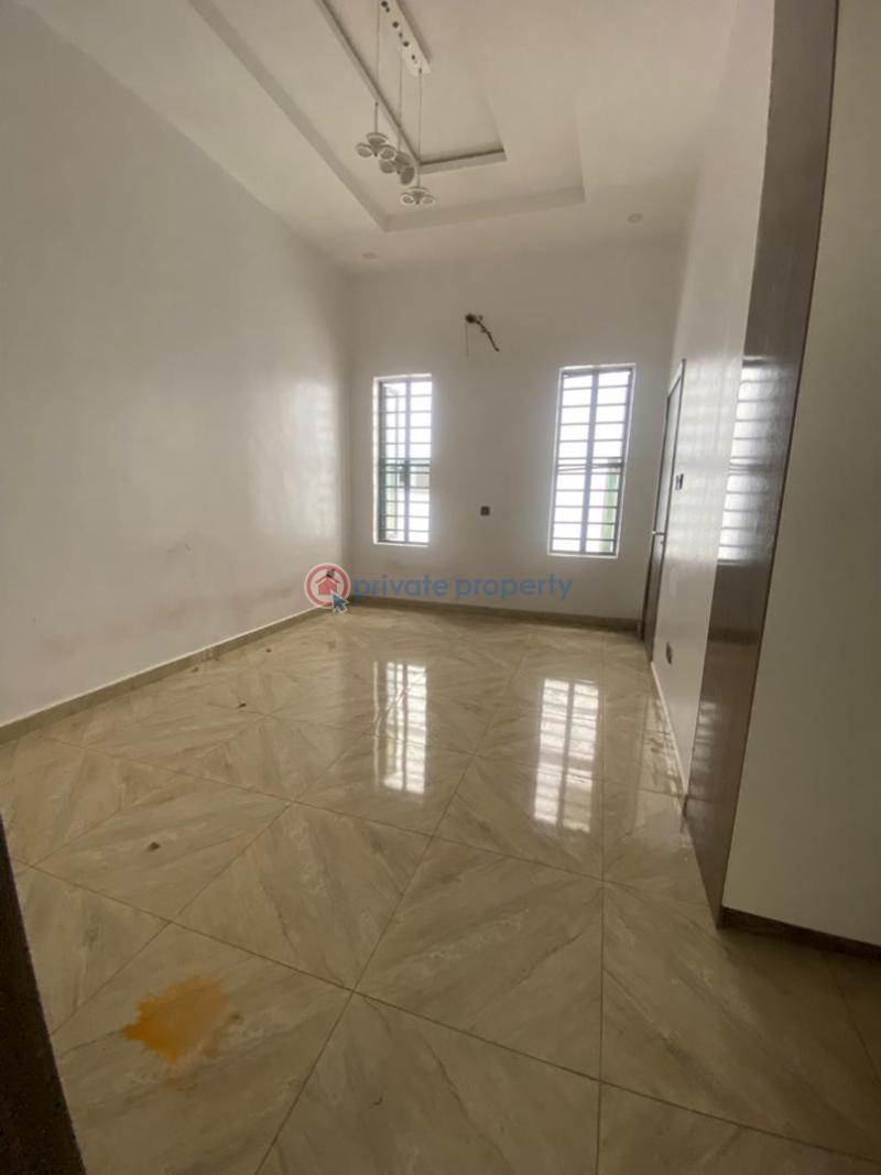 5 bedroom Detached Duplex For Sale Chevron Lekki Phase 2 Lagos - 4