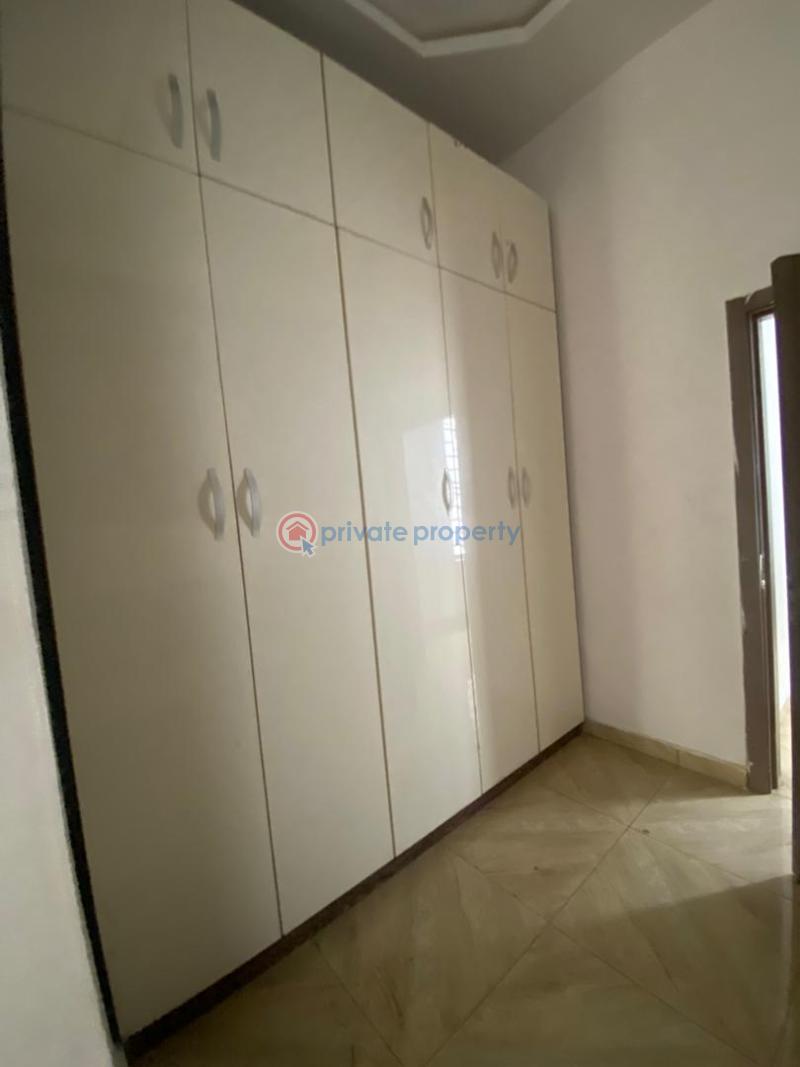 5 bedroom Detached Duplex For Sale Chevron Lekki Phase 2 Lagos - 6
