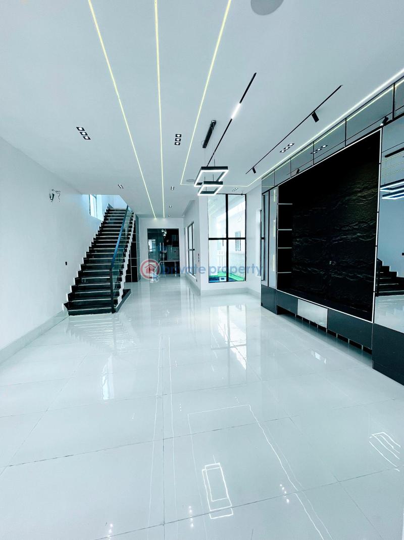 5 bedroom Detached Duplex For Sale Ajah Lekki Phase 2 Lagos - 1