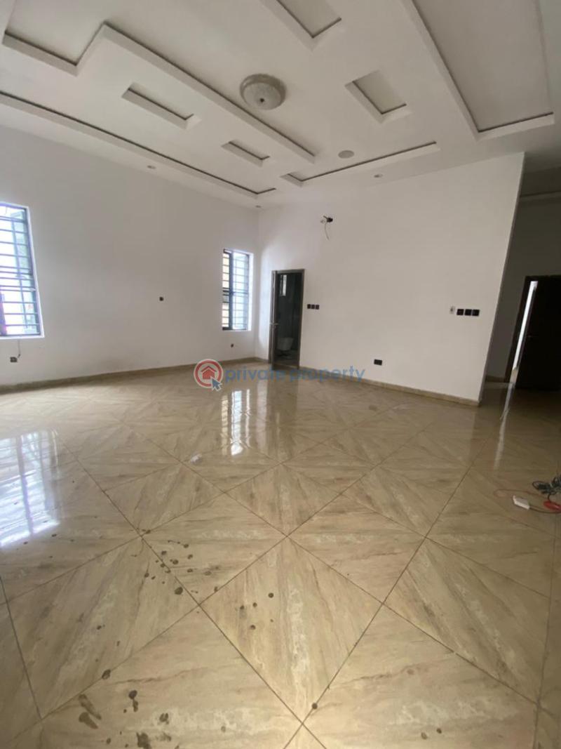 5 bedroom Detached Duplex For Sale Chevron Lekki Phase 2 Lagos - 3