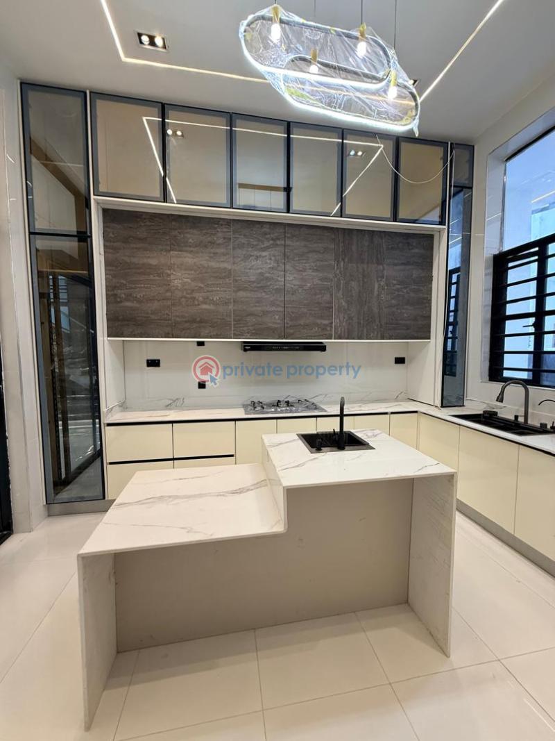 5 bedroom Detached Duplex For Sale Chevron Lekki Phase 2 Lagos - 11