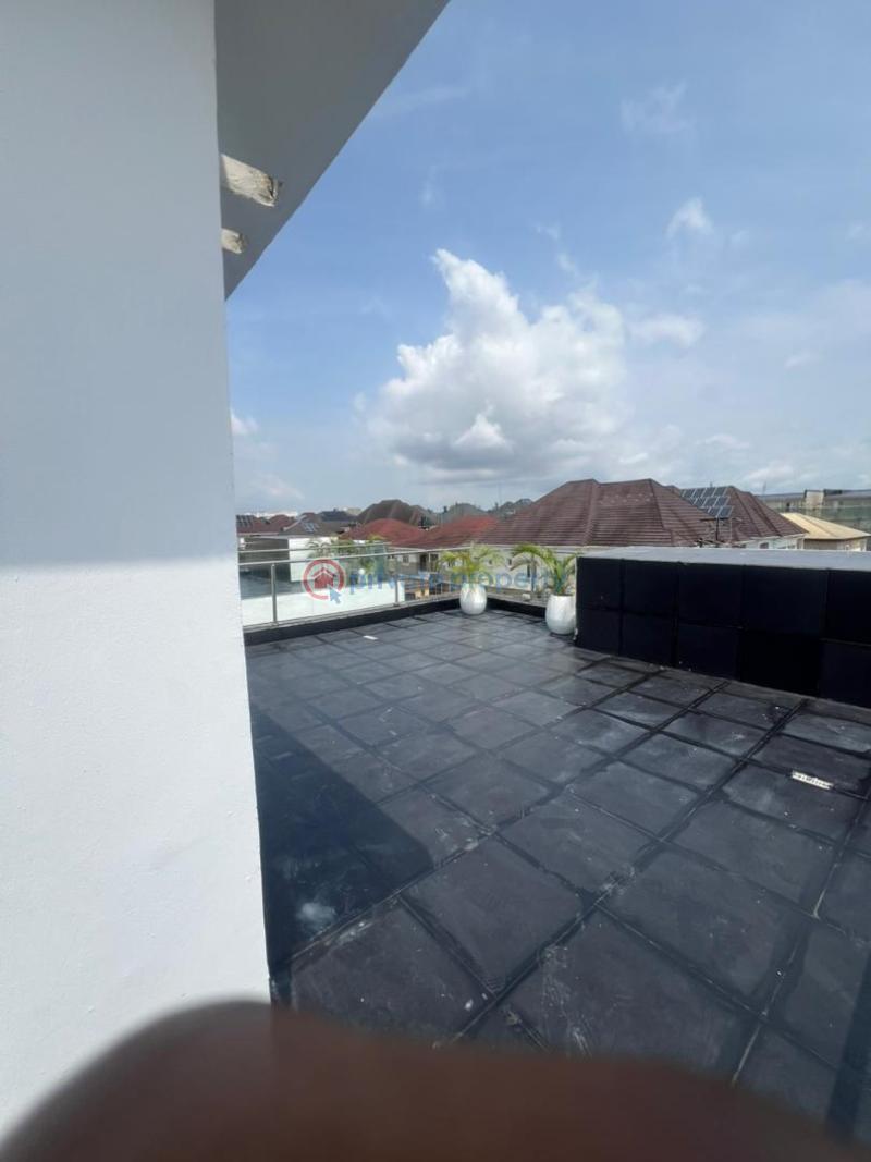 5 bedroom Detached Duplex For Sale Chevron Chevy Lekki Phase 2 Lagos - 3