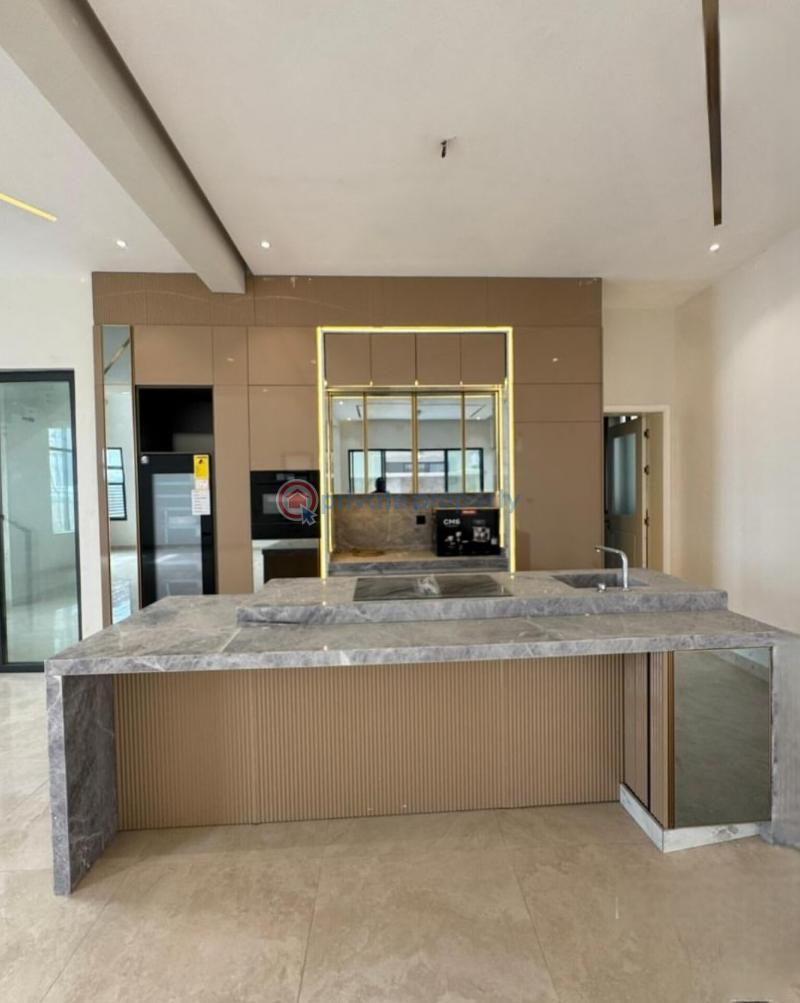5 bedroom Detached Duplex For Sale Lekki Phase 1 Lagos - 2