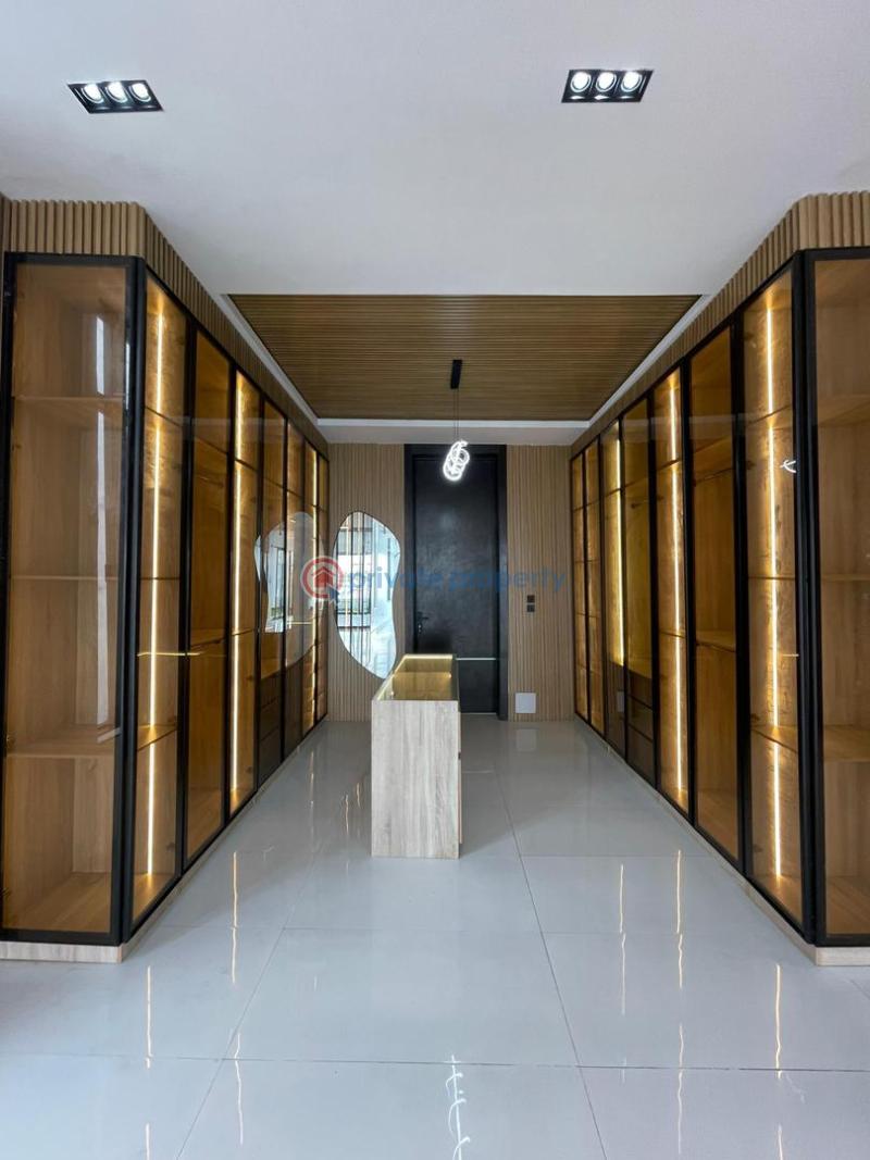 5 bedroom Detached Duplex For Sale Chevron Lekki Phase 2 Lagos - 6