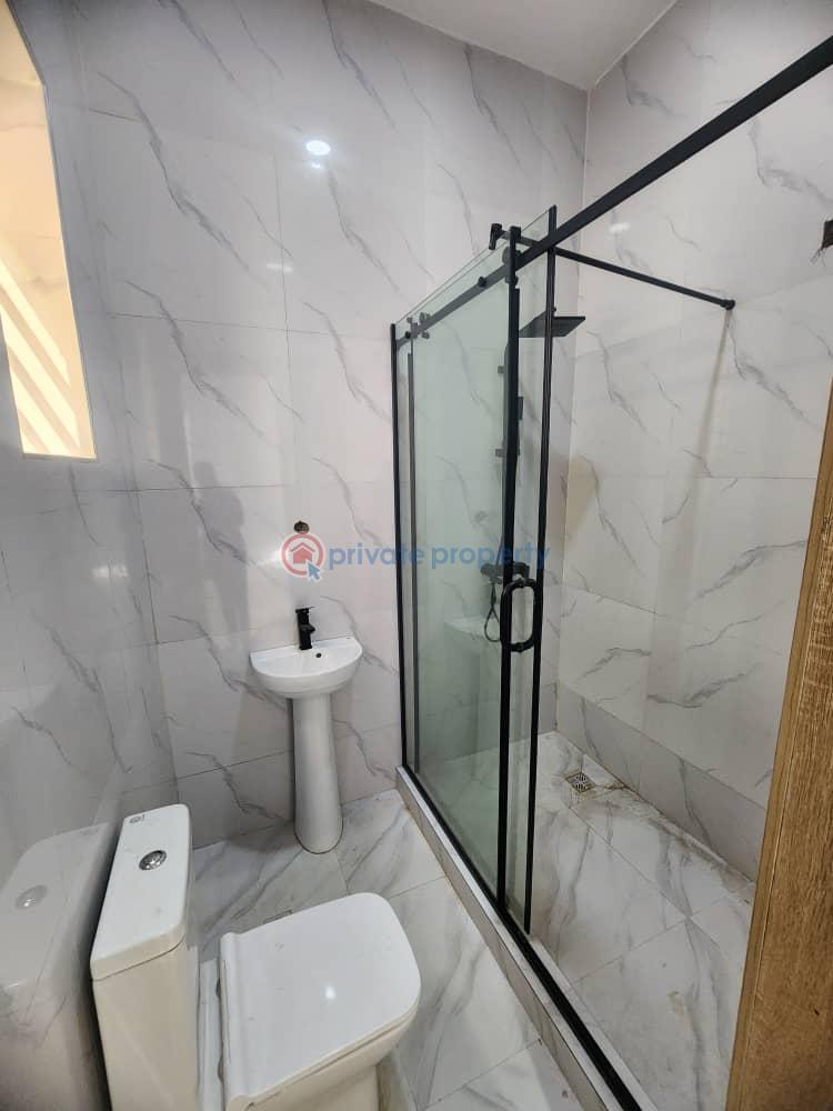 5 bedroom Detached Duplex For Sale Osapa London Lekki Lagos - 17