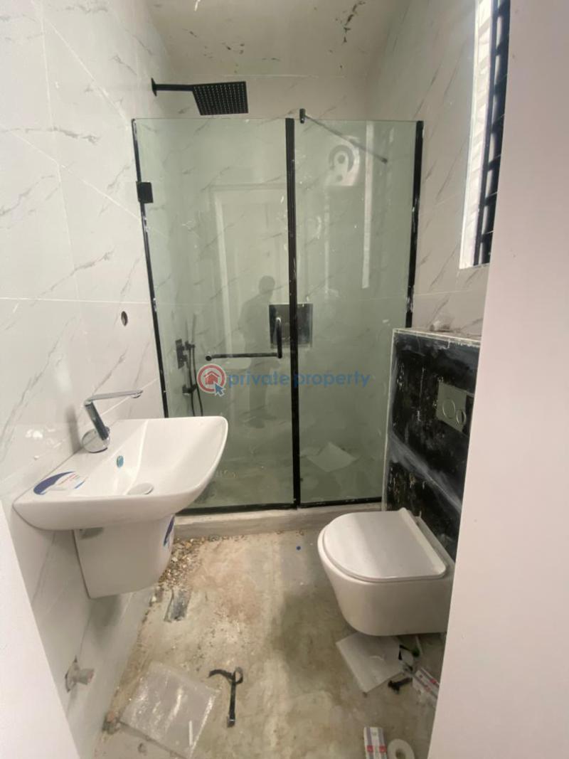 5 bedroom Detached Duplex For Sale Chevron Lekki Phase 2 Lagos - 13