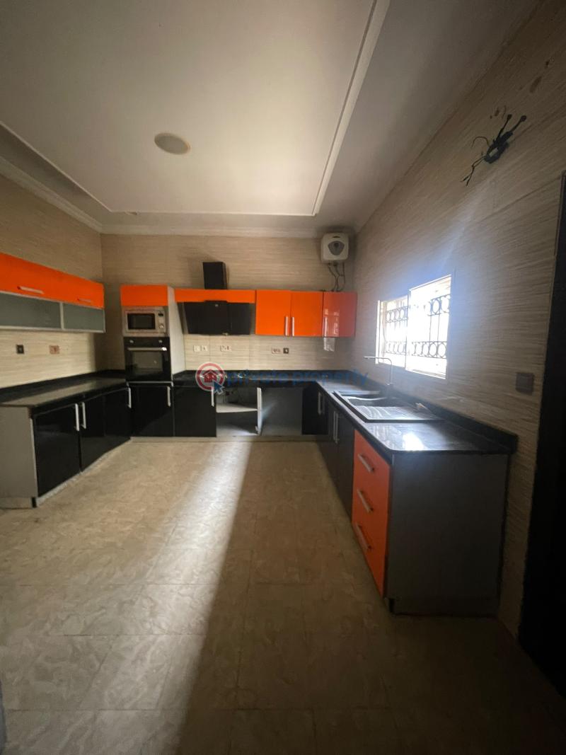 5 bedroom Detached Duplex For Sale Chevron Lekki Phase 2 Lagos - 13