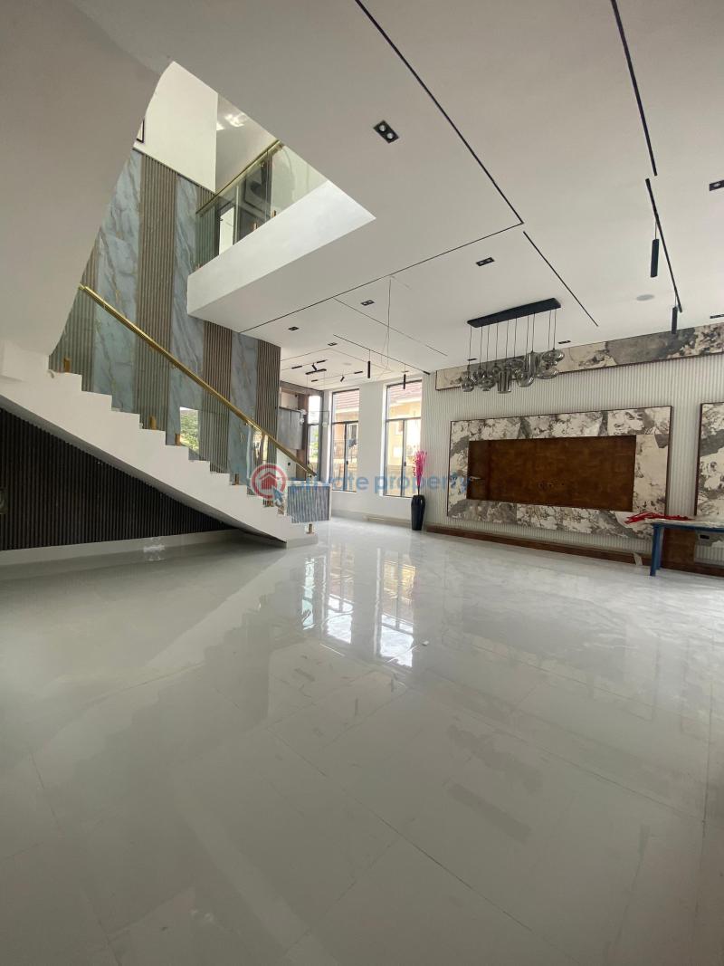 5 bedroom Detached Duplex For Sale Ikota Lekki Phase 2 Lagos - 1