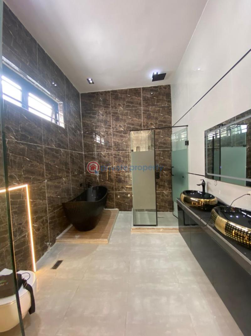 5 bedroom Detached Duplex For Sale Chevron Lekki Phase 2 Lagos - 19