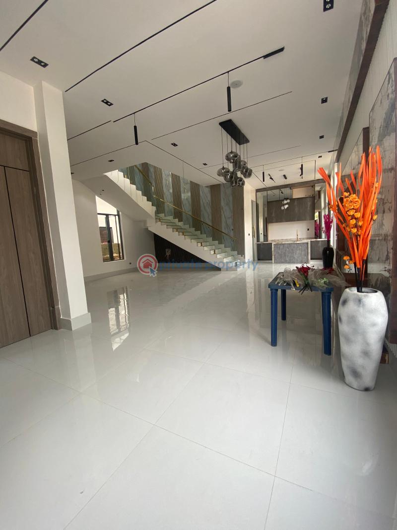5 bedroom Detached Duplex For Sale Ikota Lekki Phase 2 Lagos - 2