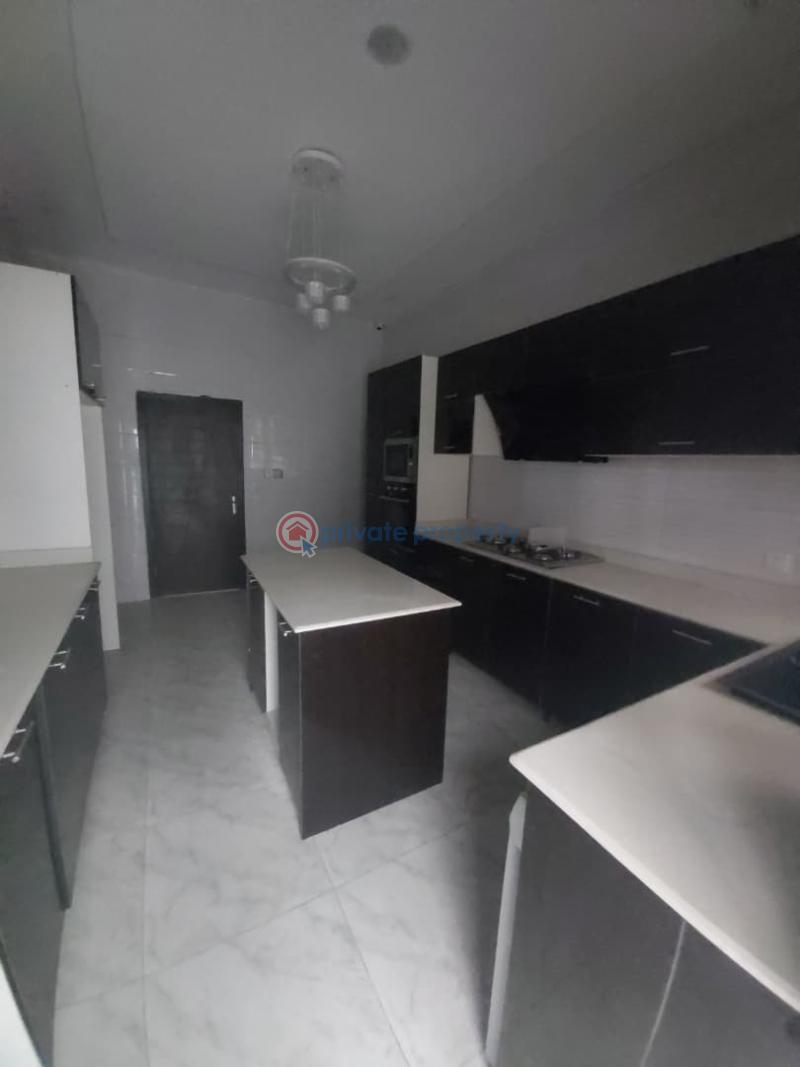 5 bedroom Detached Duplex For Sale Chevron Lekki Phase 2 Lagos - 10