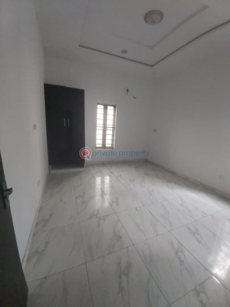 5 bedroom Detached Duplex For Sale Chevron Lekki Phase 2 Lagos - 5