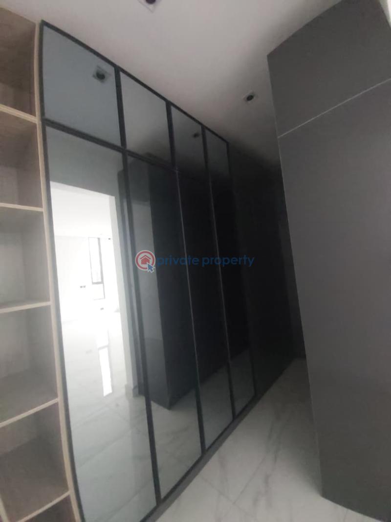 Exquisite 5 bedroom detached duplex with bq pool - 4 5 bedroom Detached Duplex For Sale Mega Mound Lekky County Lekki Phase 2 Lagos - 4