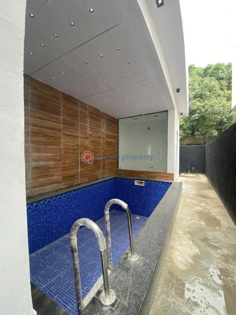 5 bedroom Detached Duplex For Sale Chevron Lekki Phase 2 Lagos - 16