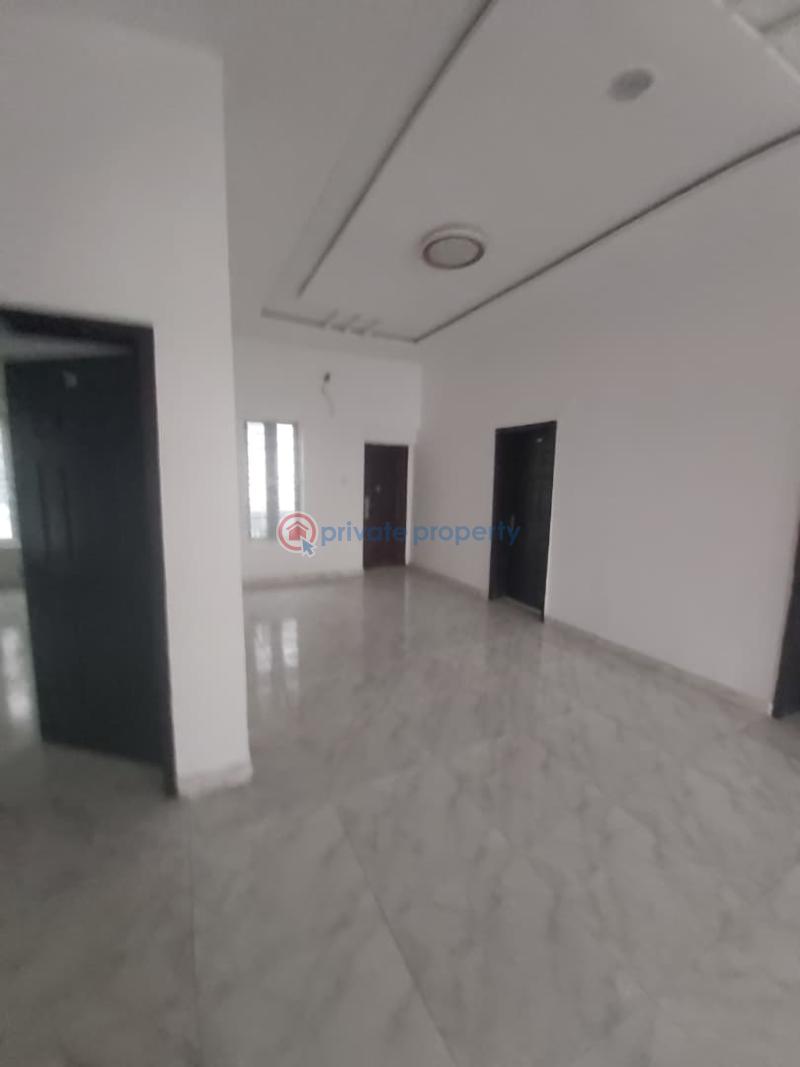 5 bedroom Detached Duplex For Sale Chevron Lekki Phase 2 Lagos - 7