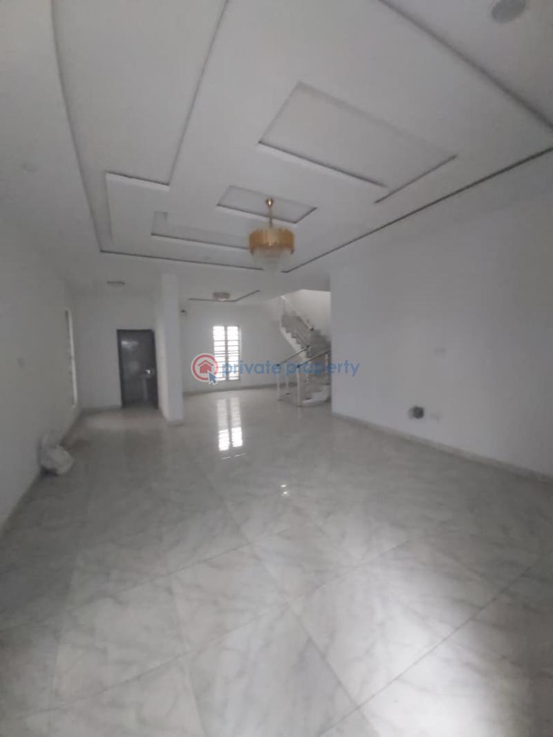 5 bedroom Detached Duplex For Sale Chevron Lekki Phase 2 Lagos - 1