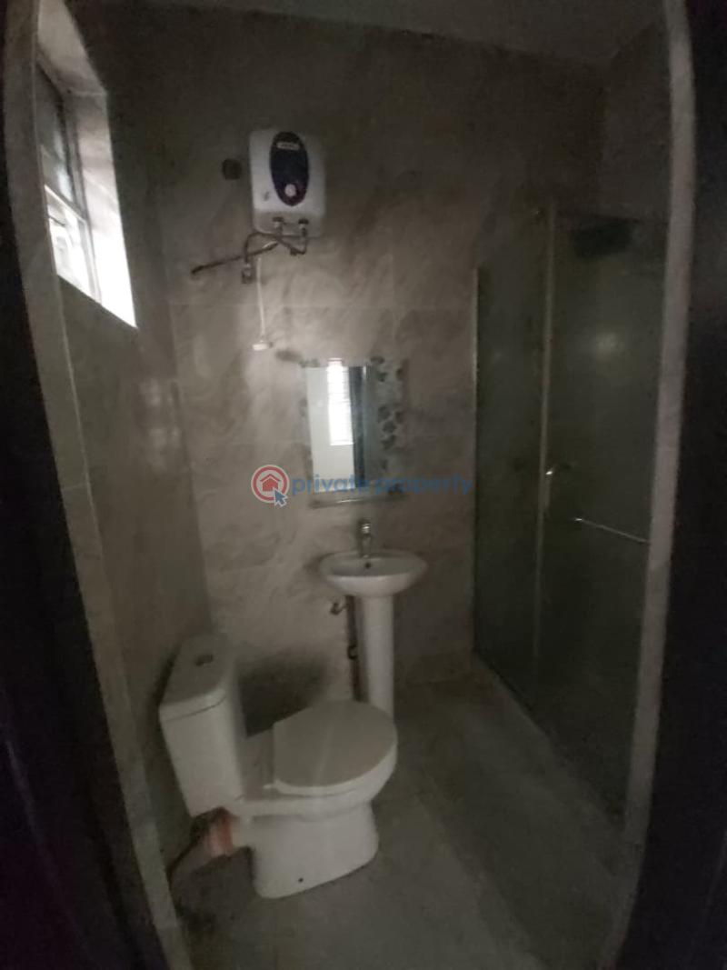 5 bedroom Detached Duplex For Sale Chevron Lekki Phase 2 Lagos - 13