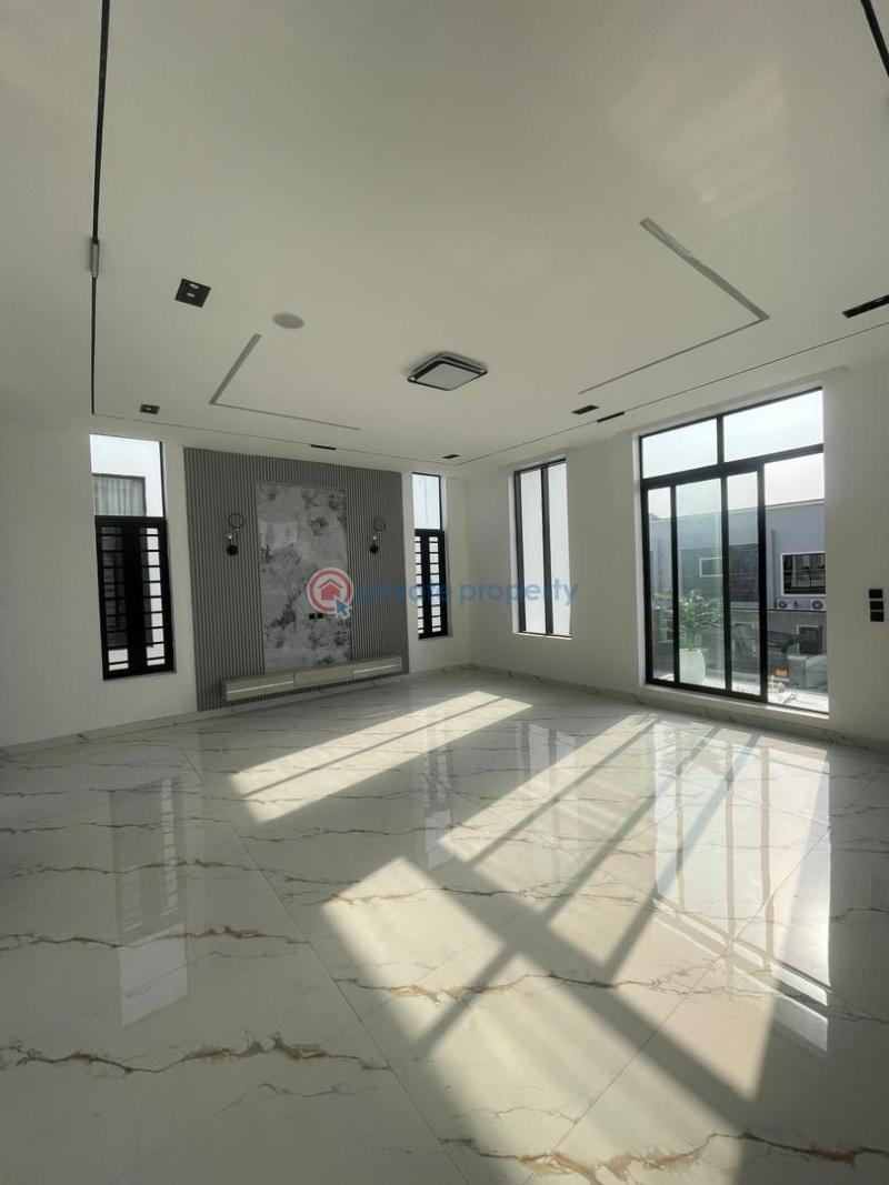 5 bedroom Detached Duplex For Sale Vgc Lekki Phase 2 Lagos - 2