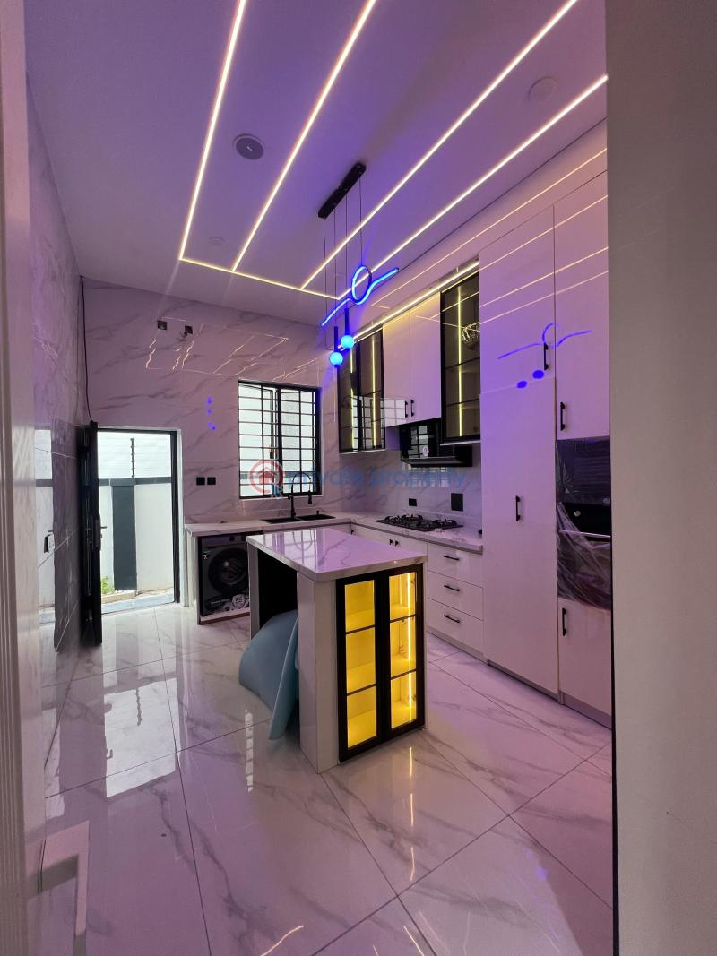 5 bedroom Detached Duplex For Sale Ikota Lekki Lagos - 5