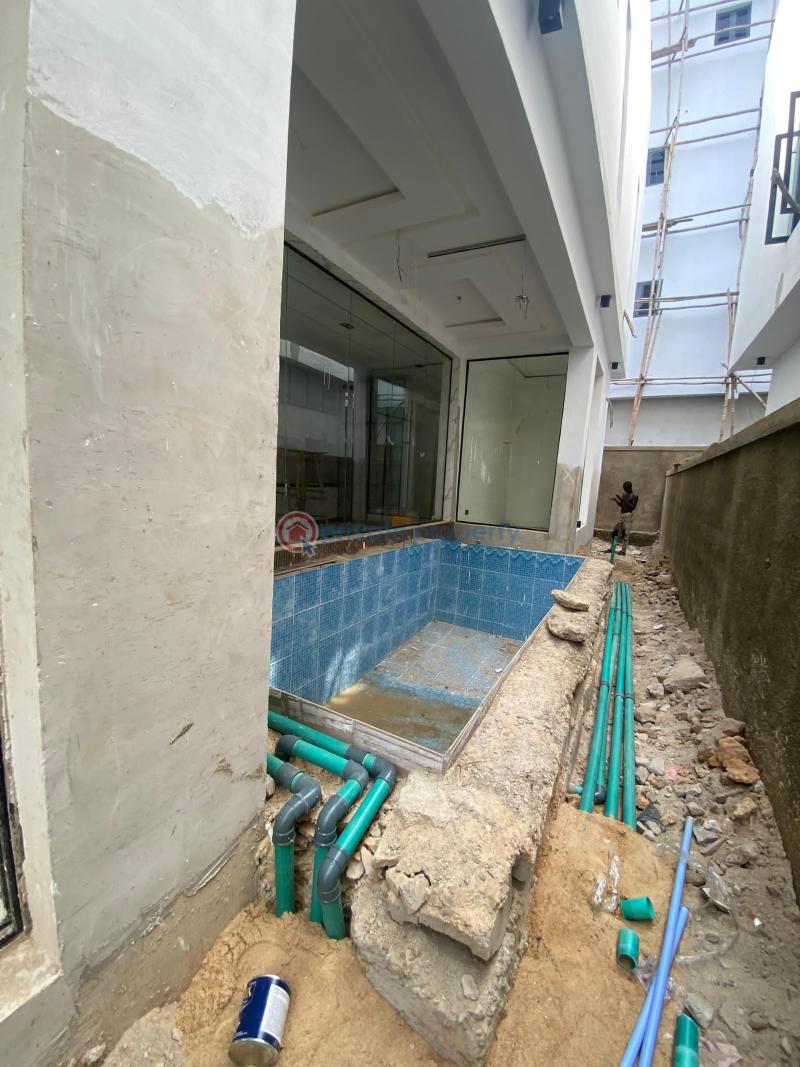 5 bedroom Detached Duplex For Sale Chevron Lekki Phase 2 Lagos - 9