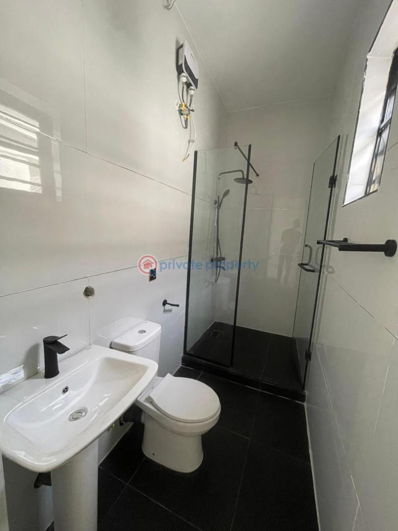 5 bedroom Detached Duplex For Sale Vgc Lekki Phase 2 Lagos - 15
