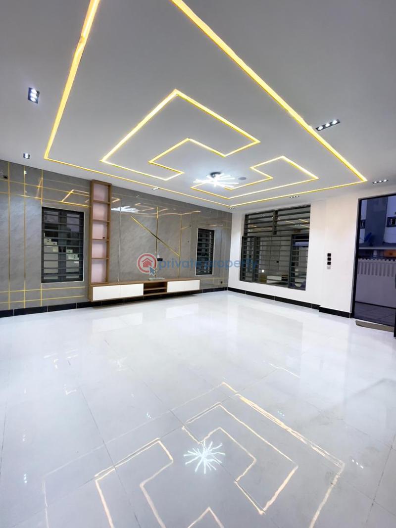 5 bedroom Detached Duplex For Sale Ologolo Lekki Phase 1 Lagos - 1