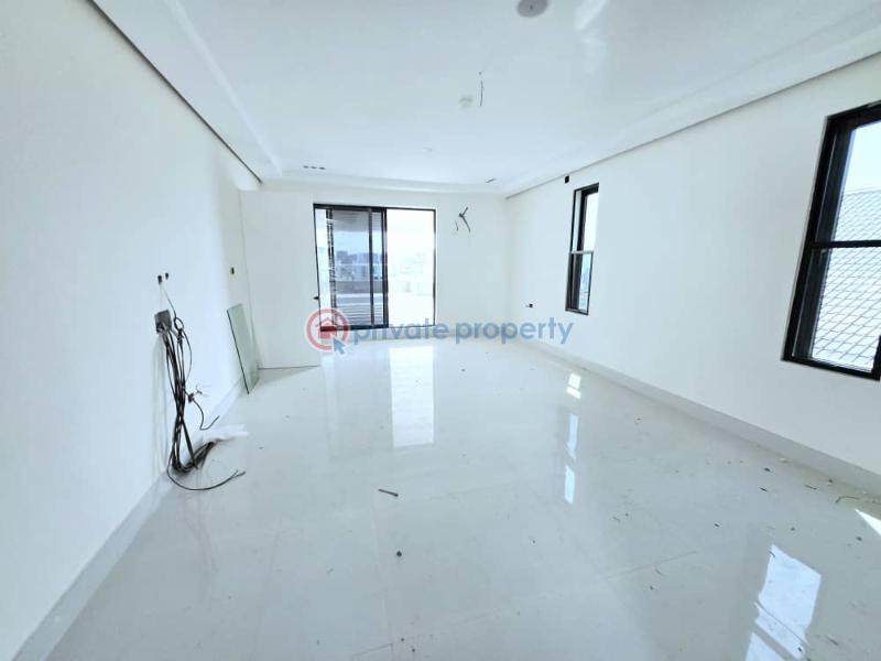 5 bedroom Semi detached Duplex For Sale Ikate Elegushi Lekki Lagos - 2