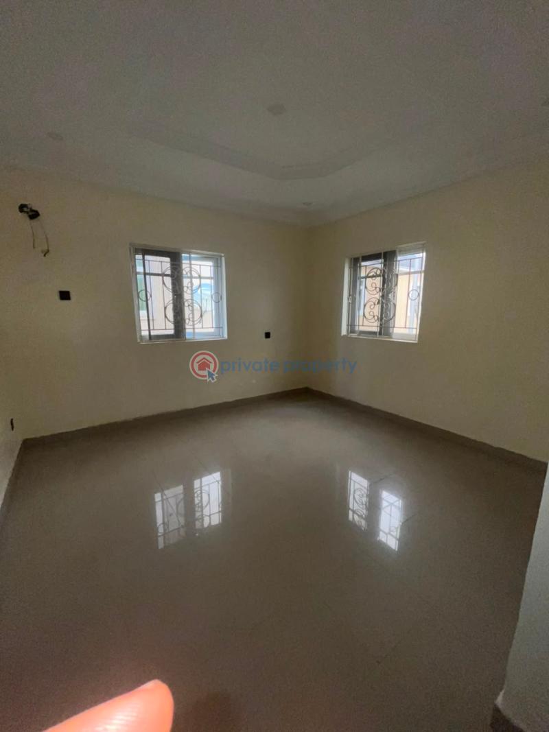 5 bedroom House For Rent Chevron Lekki Lagos - 3